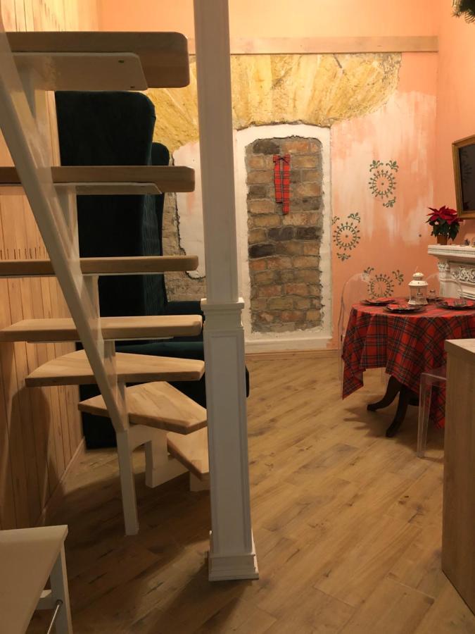 Трирівневий Лофт Із Спальнею-Укриттям Self Check-In 247 オデッサ エクステリア 写真